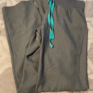 Figs Kade scrub pants